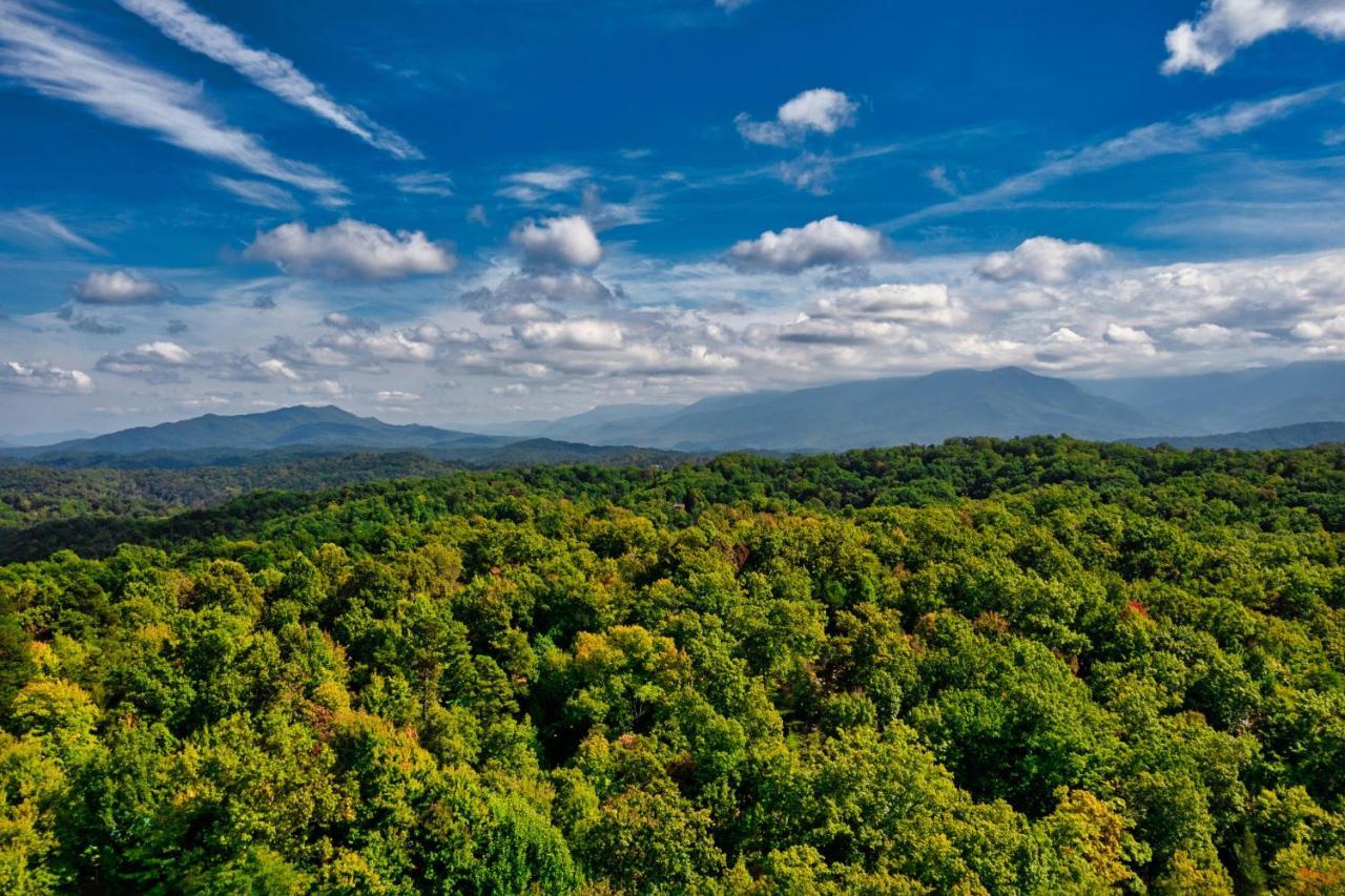 5Bd5B Escape Cabin With 2 Hottubs, Thtr &Game Rm,1Mi To The Parkway! 4Mi To Dollywood - Spring Deal Pigeon Forge Bagian luar foto